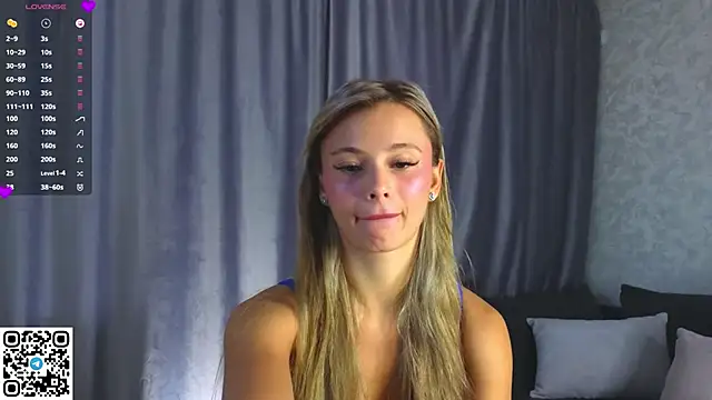 Snapshot of NaughtySeraphine chatting on 10-31-25, 06:03 NaughtySeraphine online show from 10-31-25, 06:03