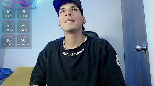 Snapshot of yankees_ chatting on 09-23-25, 05:10 yankees online show from 09-23-25, 05:10