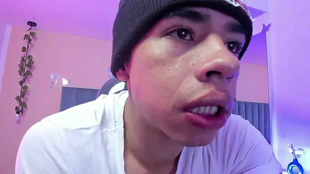 Muscle Scott online show from 12-02-25, 12:32