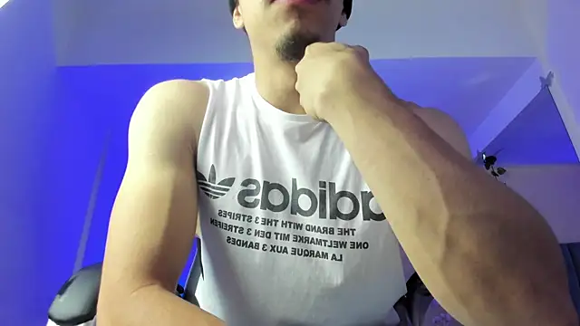 Muscle Scott online show from 01-10-26, 01:24