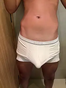 Snapshot of oconnnel chatting on 09-11-25, 09:26 oconnnel online show from 09-11-25, 09:26