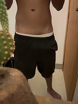 Snapshot of oconnnel chatting on 10-08-25, 09:01 oconnnel online show from 10-08-25, 09:01