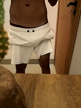 Snapshot of oconnnel chatting on 10-29-25, 09:16 oconnnel online show from 10-29-25, 09:16