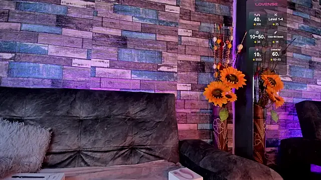 LolaXXXperience online show from 12-03-25, 11:52