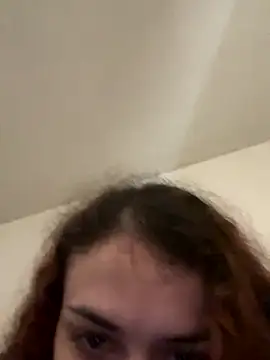 Snapshot of aurorasparkles chatting on 09-26-25, 07:07 aurorasparkles online show from 09-26-25, 07:07