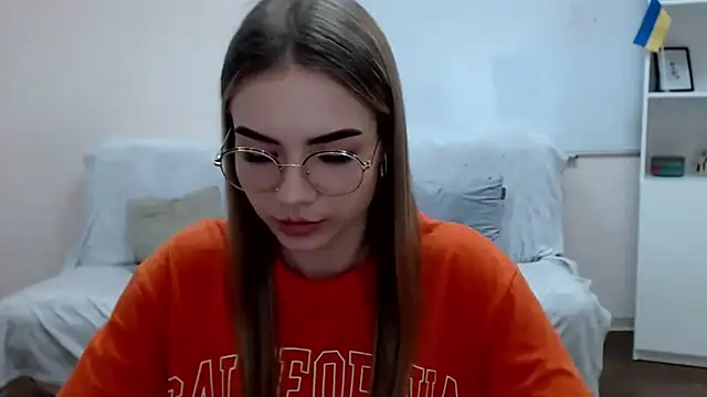 Snapshot of aSingleOne chatting on 11-16-25, 06:13 aSingleOne online show from 11-16-25, 06:13