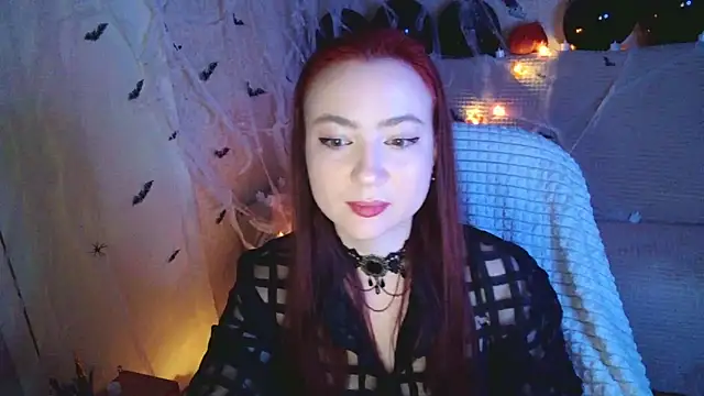 Micky Wood online show from 10-28-25, 03:58