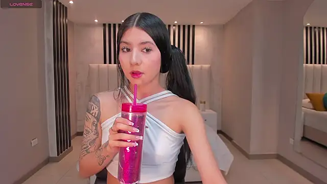 LaurentConnor online show from 11-11-25, 03:50