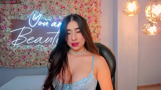 MayaMoretti  online show from 10-24-25, 03:36