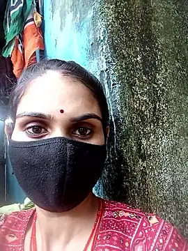 Snapshot of Nishaa_ji chatting on 09-14-25, 11:31 Nishaa ji online show from 09-14-25, 11:31