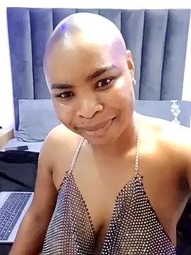 Snapshot of Sultry_Pet chatting on 10-16-25, 08:54 Sultry Pet online show from 10-16-25, 08:54