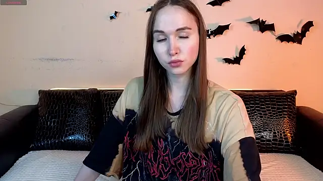 Snapshot of Angeel_Kate chatting on 11-21-25, 04:44 Angeel Kate online show from 11-21-25, 04:44