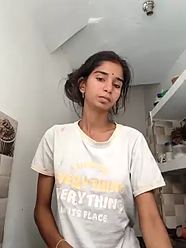 Hot-Soniya2 online show from 09-12-25, 05:07