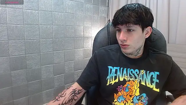 Iantwink18 online show from 11-19-25, 03:06