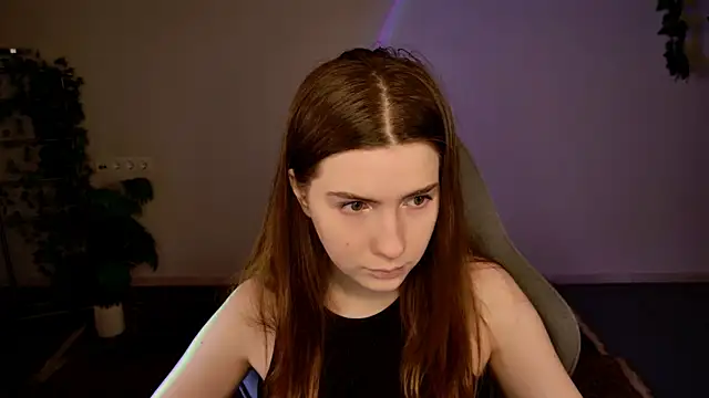 AliceCUNTach online show from 12-19-25, 05:14