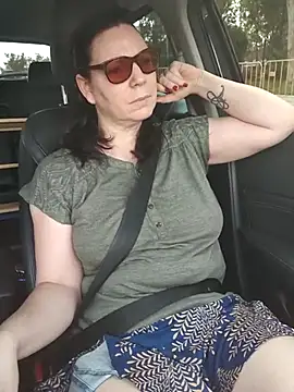 Snapshot of aussiepeaches chatting on 03-23-25, 01:31 aussiepeaches online show from 03-23-25, 01:31