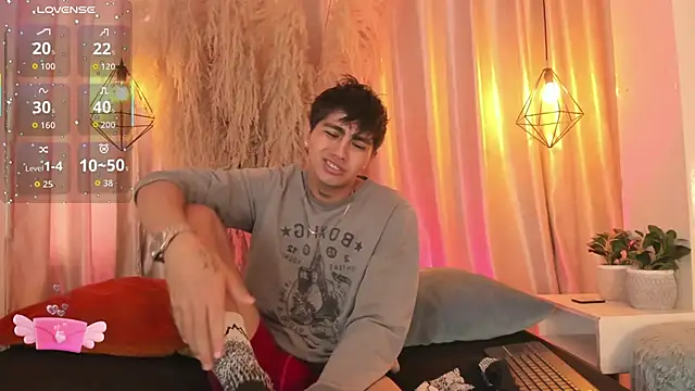 Snapshot of arion_sherwind chatting on 09-22-25, 07:16 arion sherwind online show from 09-22-25, 07:16