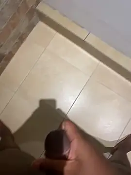 Snapshot of Coquin_R97 chatting on 09-27-25, 12:15 Coquin R97 online show from 09-27-25, 12:15