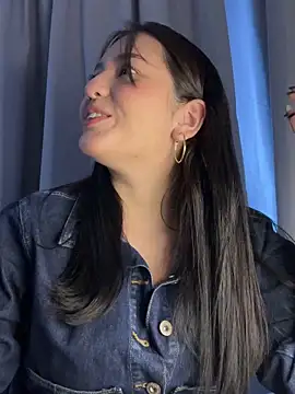 Angeldusttt online show from 09-18-25, 06:21