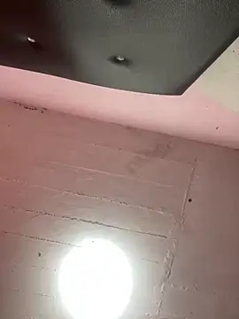 Snapshot of Wenlop chatting on 09-23-25, 03:26 Wenlop online show from 09-23-25, 03:26