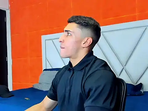 Snapshot of adrian_ray chatting on 10-13-25, 06:08 adrian ray online show from 10-13-25, 06:08