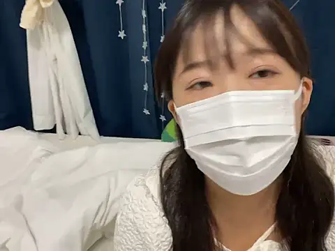 Snapshot of hikiwarinatto_xoxo chatting on 09-12-25, 11:48 hikiwarinatto xoxo online show from 09-12-25, 11:48