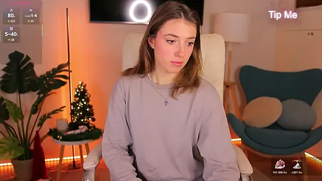 Snapshot of SweetVikki chatting on 01-18-26, 07:12 SweetVikki online show from 01-18-26, 07:12