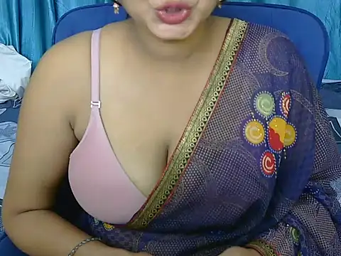 Snapshot of priya-kumari22 chatting on 09-21-25, 05:20 priya-kumari22 online show from 09-21-25, 05:20