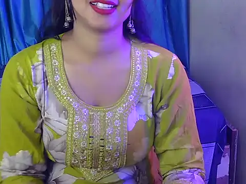 Snapshot of priya-kumari22 chatting on 11-10-25, 06:01 priya-kumari22 online show from 11-10-25, 06:01