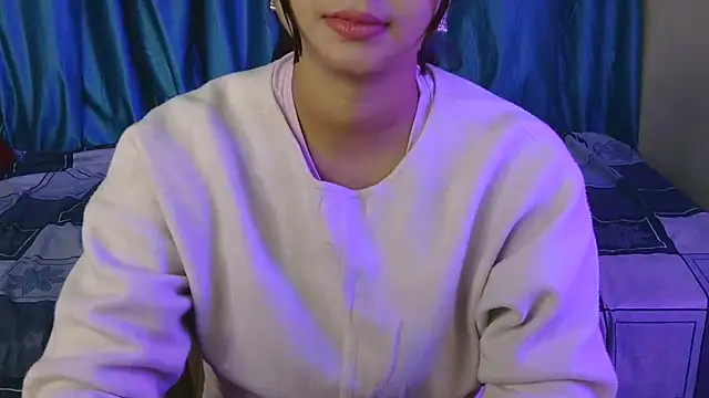 Snapshot of priya-kumari22 chatting on 11-26-25, 06:25 priya-kumari22 online show from 11-26-25, 06:25