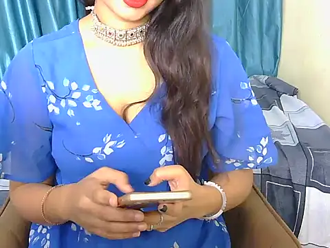 Snapshot of priya-kumari22 chatting on 11-30-25, 03:54 priya-kumari22 online show from 11-30-25, 03:54