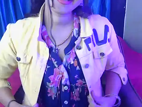 Snapshot of priya-kumari22 chatting on 12-14-25, 04:51 priya-kumari22 online show from 12-14-25, 04:51