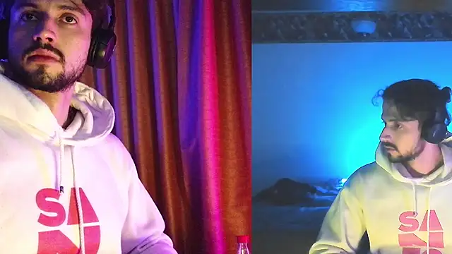 Snapshot of Axel-Cr0ss chatting on 09-21-25, 06:04 Axel-Cr0ss online show from 09-21-25, 06:04