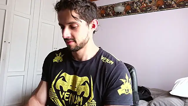 Snapshot of Axel-Cr0ss chatting on 11-12-25, 08:30 Axel-Cr0ss online show from 11-12-25, 08:30