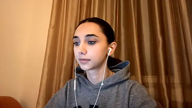 LinaMour online show from 09-25-25, 10:13