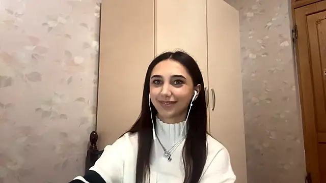 LinaMour online show from 10-11-25, 10:30