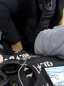 yazinyazin1 online show from 12-01-25, 01:16