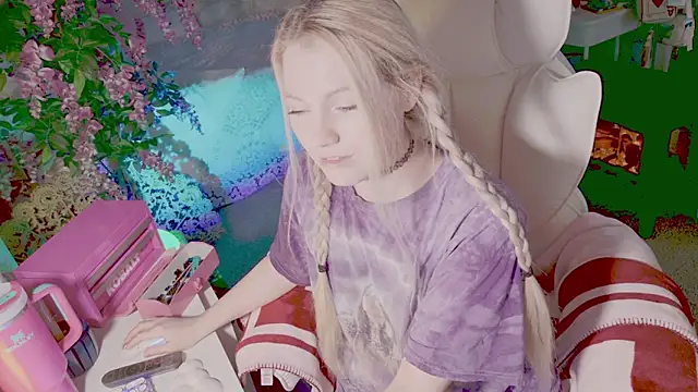 Talulaa online show from 02-23-26, 08:39