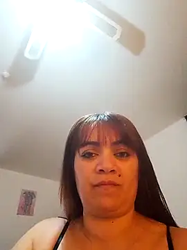 isabella931054 online show from 09-09-25, 03:55