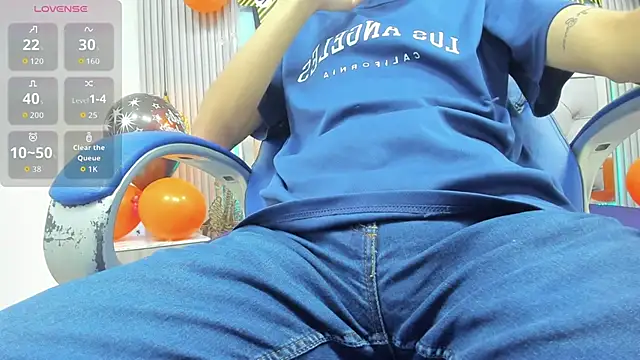 SantiagoRusso18 online show from 11-03-25, 06:31