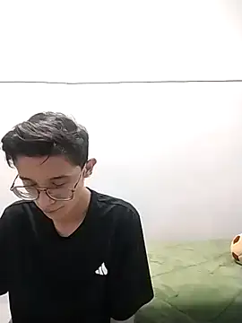 SantiagoRusso18 online show from 01-14-26, 03:50