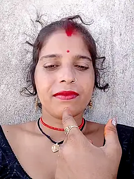 Snapshot of Manvi_tyagi chatting on 09-09-25, 03:50 Manvi tyagi online show from 09-09-25, 03:50