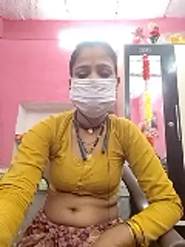 Snapshot of Manvi_tyagi chatting on 10-19-25, 04:51 Manvi tyagi online show from 10-19-25, 04:51