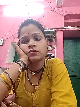 Snapshot of Manvi_tyagi chatting on 10-23-25, 09:52 Manvi tyagi online show from 10-23-25, 09:52