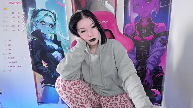 MargarettRose online show from 11-28-25, 03:42