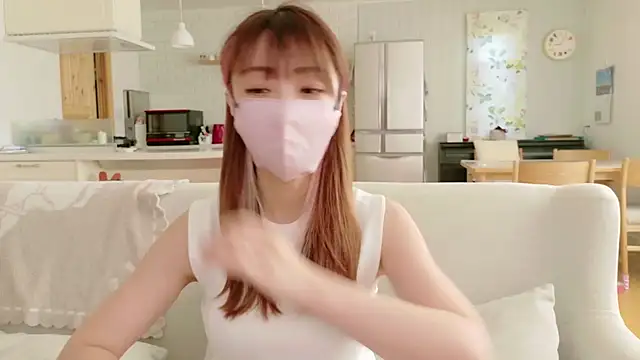 SUZU 1201 online show from 09-24-25, 12:03