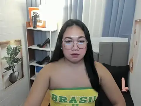 TsUncutKaren online show from 12-02-25, 04:46