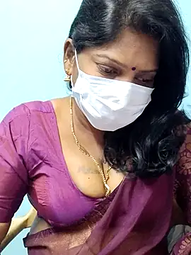 Snapshot of saadhana99 chatting on 11-14-25, 05:17 saadhana99 online show from 11-14-25, 05:17