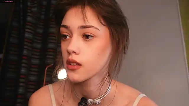 ttragedienne online show from 10-30-25, 01:45