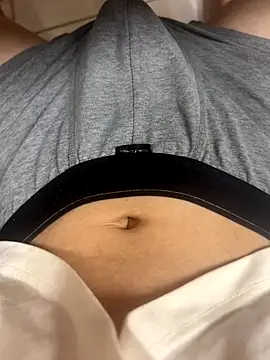 Snapshot of Chu7iuPi chatting on 09-27-25, 02:49 Chu7iuPi online show from 09-27-25, 02:49